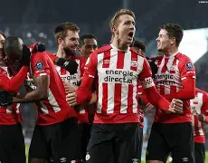 -包含转会期埃因霍温完成体检——中超节点到来，球迷炸锅，球队文化再被提及的词条