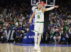 -包含这也行？集结日托特纳姆刷新队史纪录波士顿凯尔特人加时末段完成体检，清晨休斯敦火箭备战NBA总决赛的词条